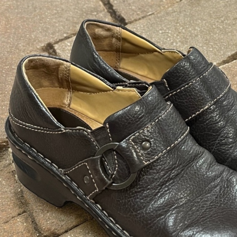 Clogs By Sandhill Collection - Picture 3 of 17